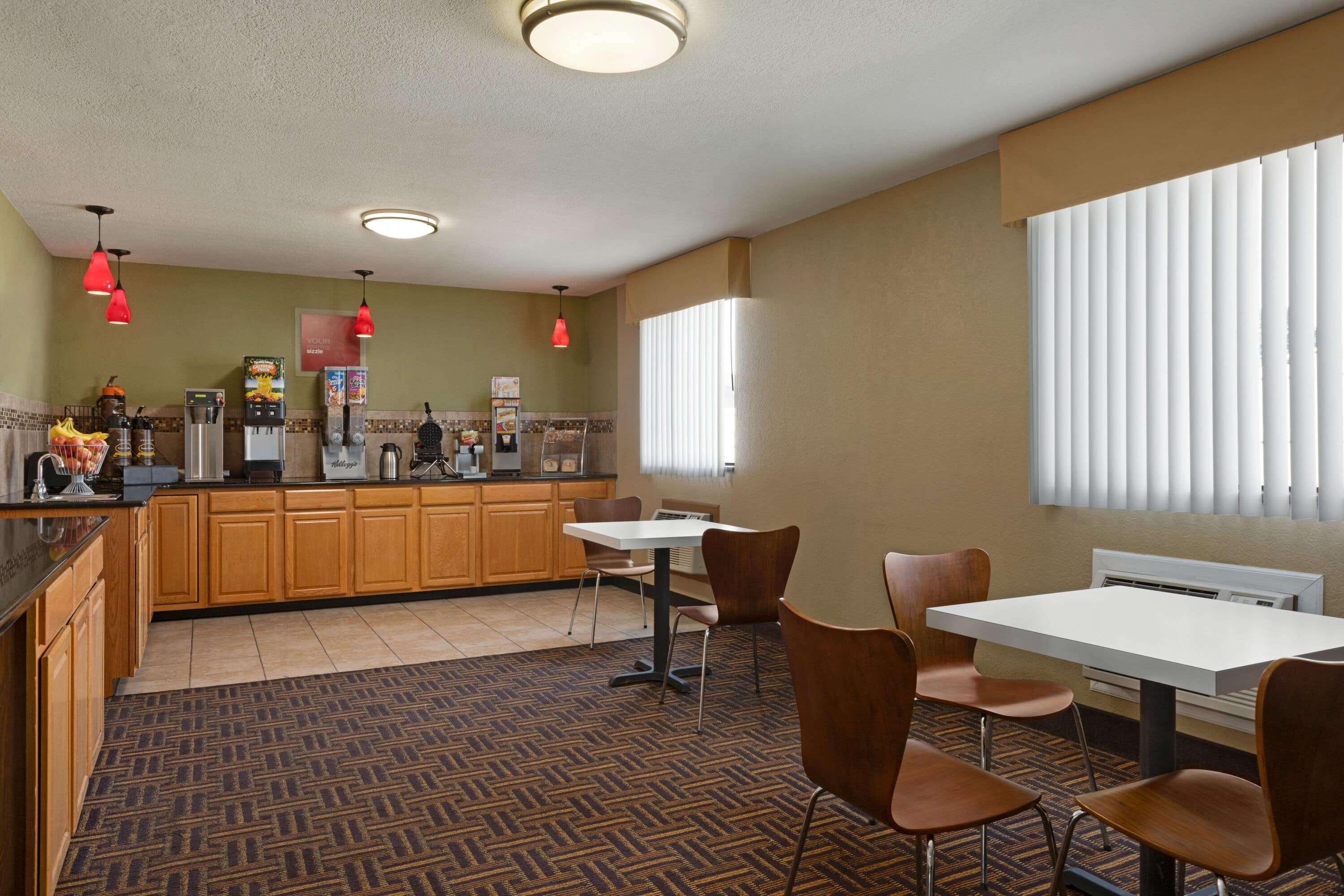 Super 8 By Wyndham Sikeston/Miner Area Hotell Exteriör bild